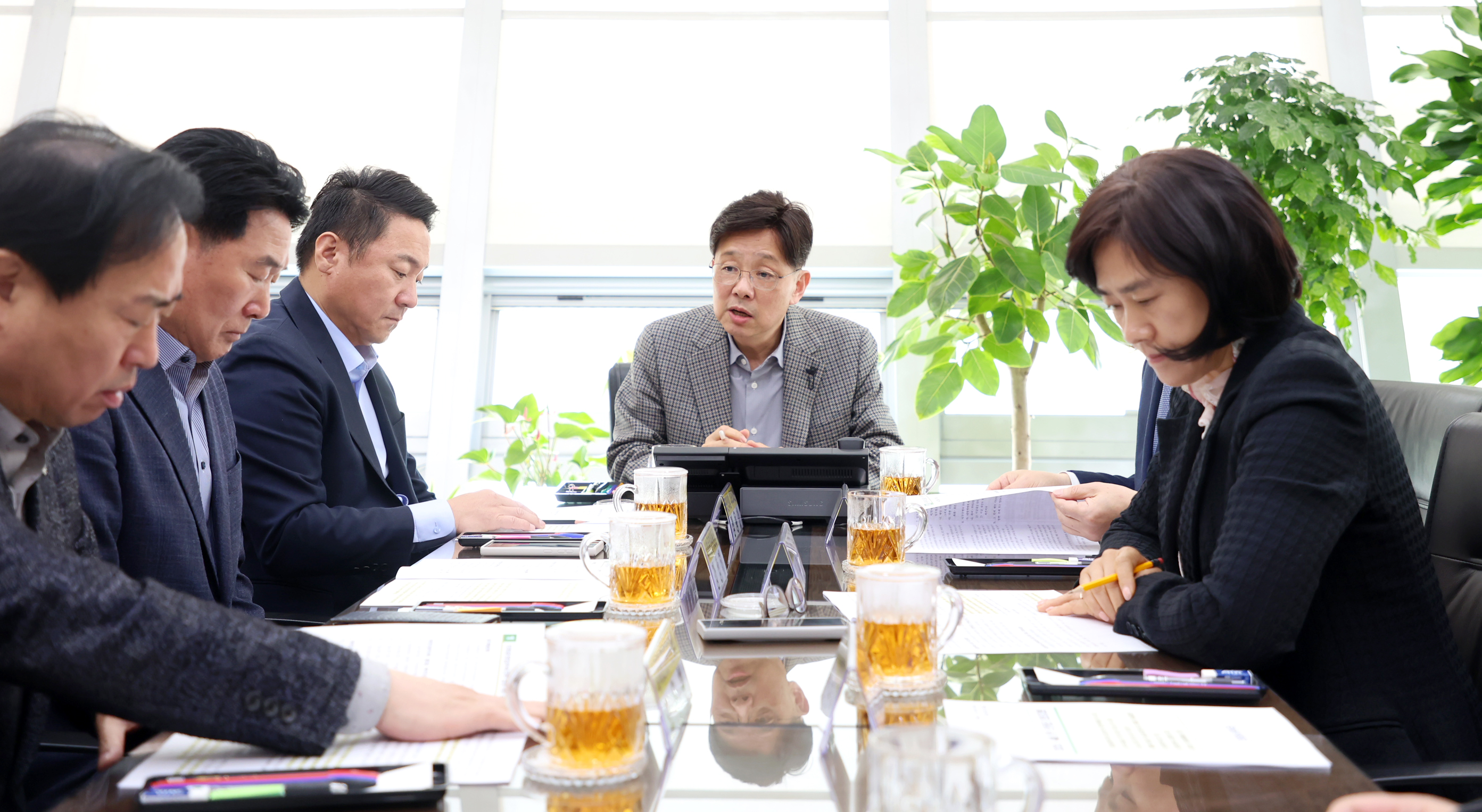 의장단 회의 - 1