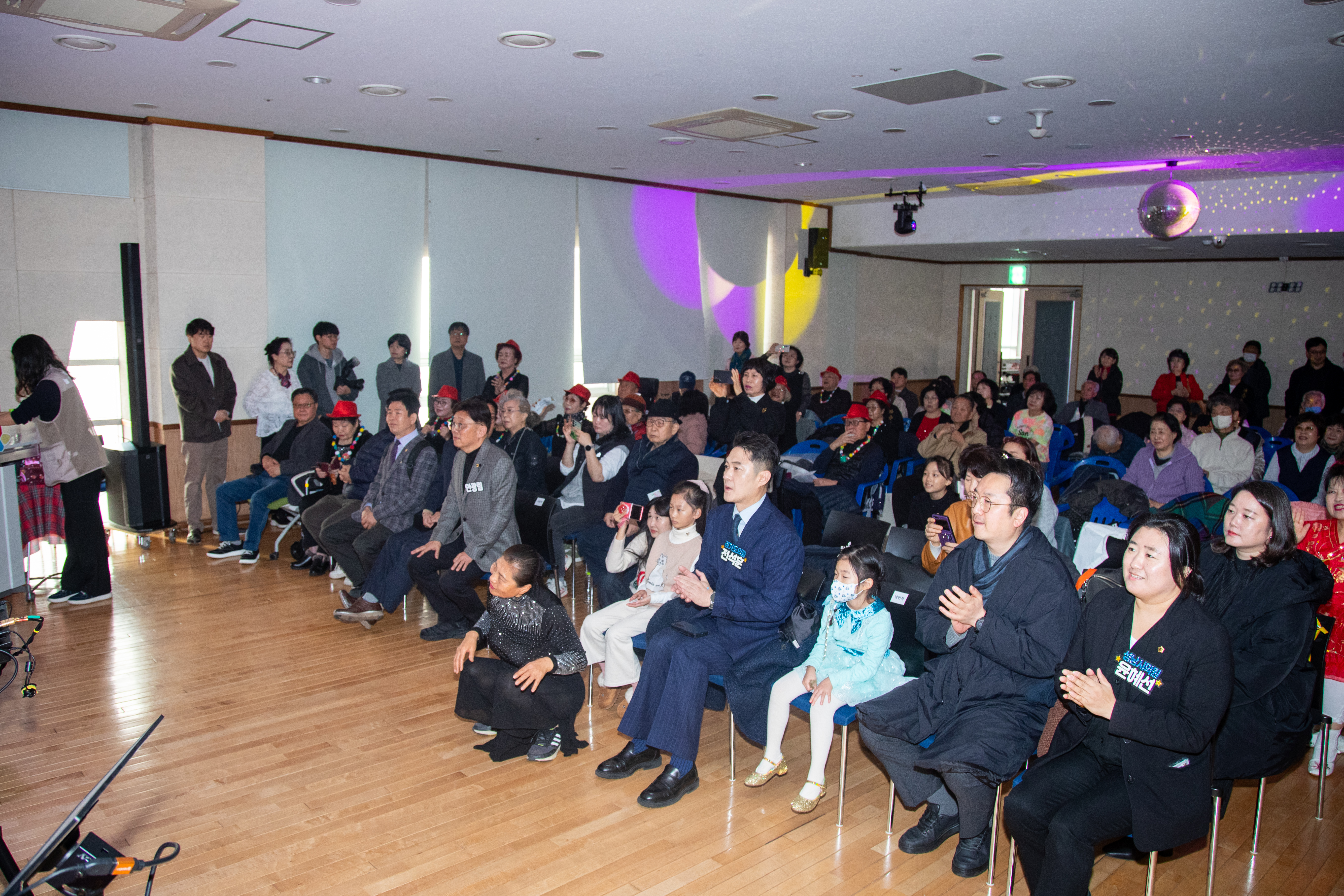 2025 시니어 스쿨 & 행복누리 동아리 발표회 - 1