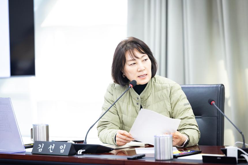 제309회 임시회 제 1차 행정교육위원회 - 3