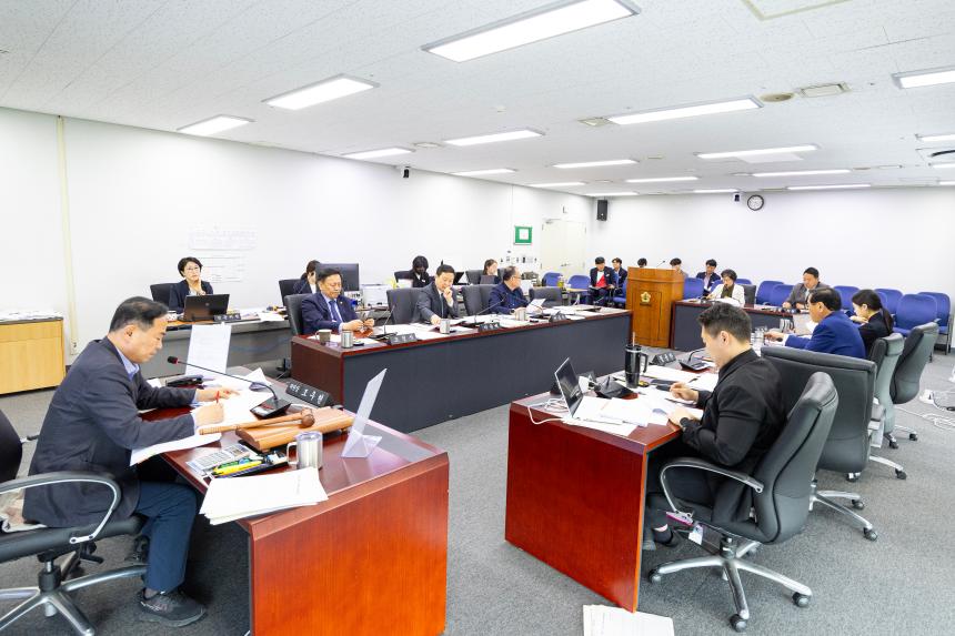 제310회 임시회 제1차 경제환경위원회 - 7