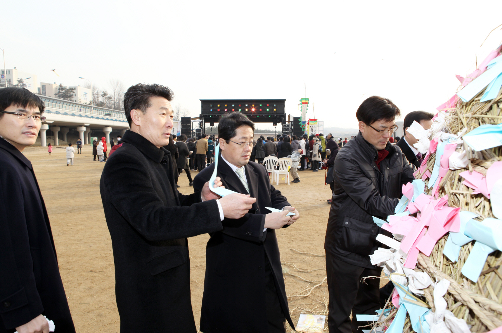 (의장 동정) 정원대보름 행사 참석, 한해 소망 이루어지길 기원 - 2