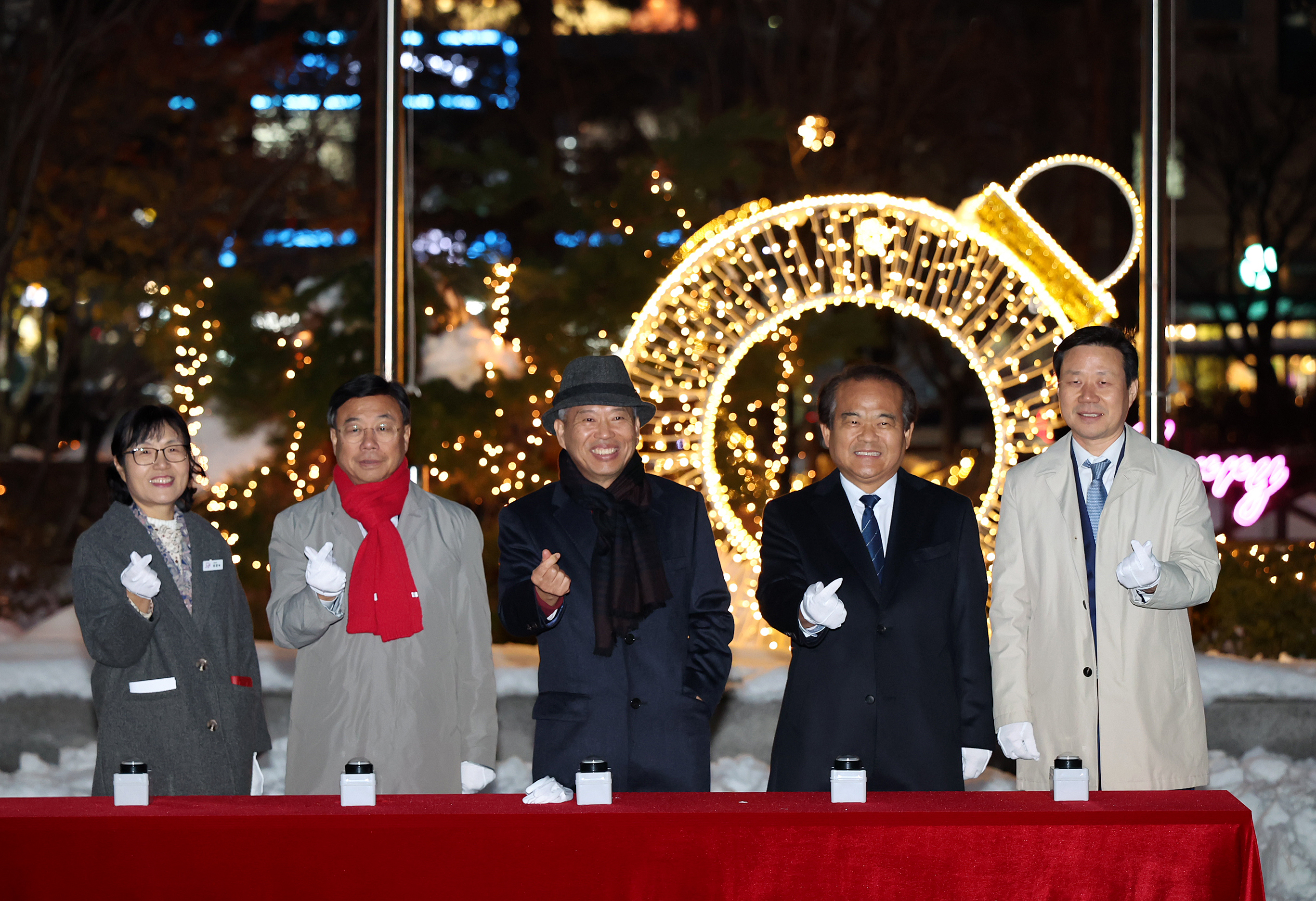 성남시의회, 성탄 트리 점등식 참석 - 2