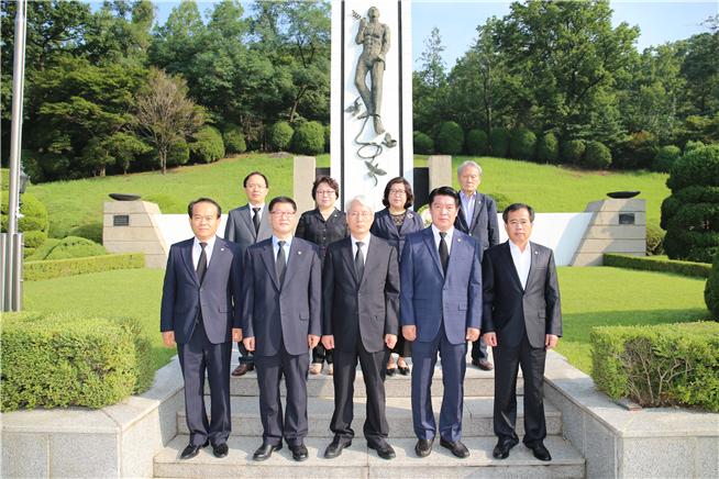 성남시의회 의장단 본격적인 의정활동 시작 - 1