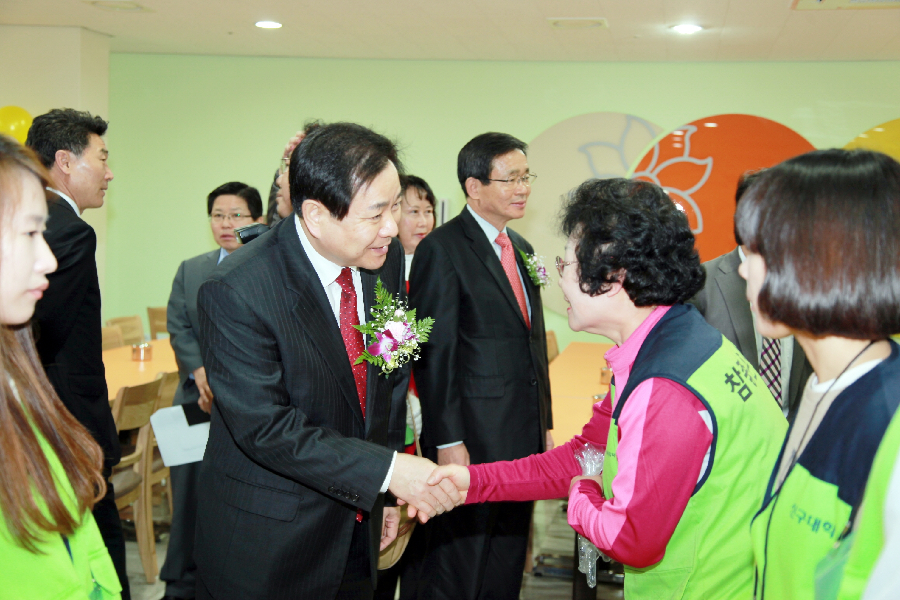 장대훈 의장, 황송노인종합복지관 개관 축하 - 3