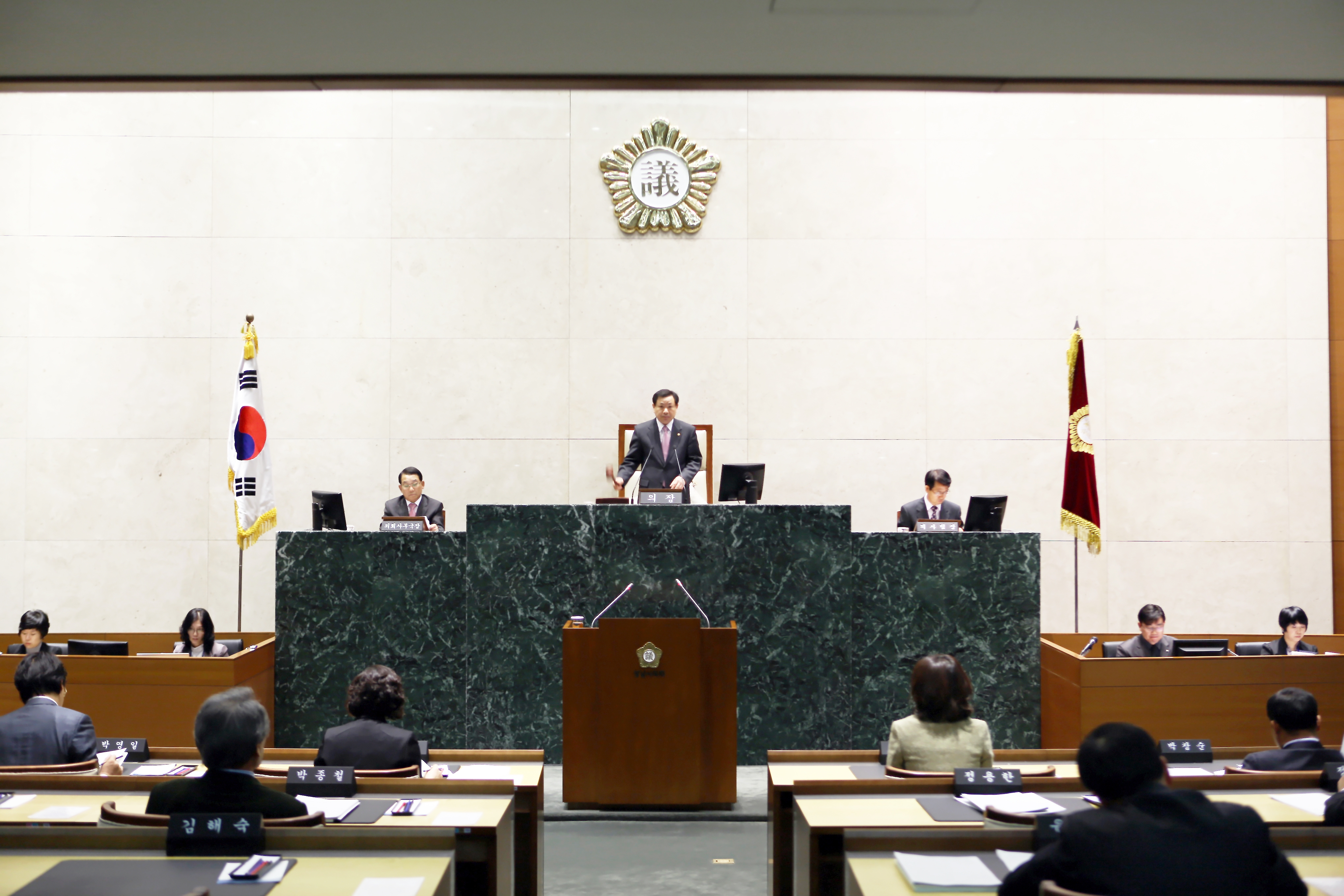 장대훈 의장, 장고 끝에 시민을 위한 중대 결정! 임시회 연다 - 2